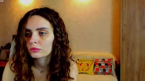 Gloria Wood online show from 10.30.25