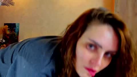 Gloria Wood online show from 04.23.26