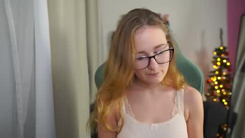 Monica online show from 12.23.25