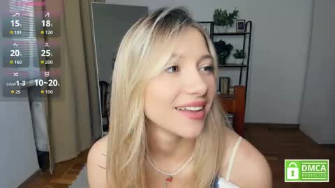 Snapshot of glossybabe_ chatting on 10.19.25 Cherry online show from 10.19.25