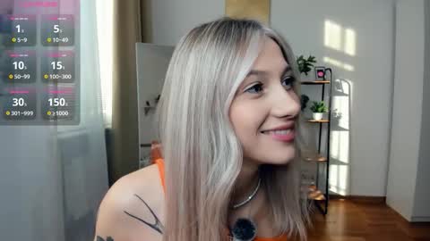 Snapshot of glossybabe_ chatting on 11.16.25 Cherry online show from 11.16.25