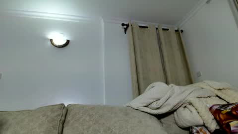 glossybae online show from 12.02.25