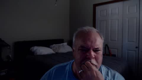 Snapshot of gmctruckguy chatting on 09.27.25 gmctruckguy online show from 09.27.25