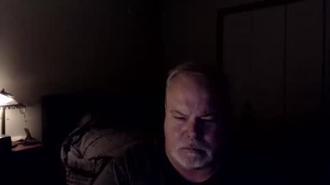 Snapshot of gmctruckguy chatting on 10.18.25 gmctruckguy online show from 10.18.25