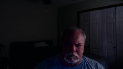Snapshot of gmctruckguy chatting on 06.09.26 gmctruckguy online show from 06.09.26