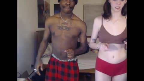 black  white online show from 03.12.26