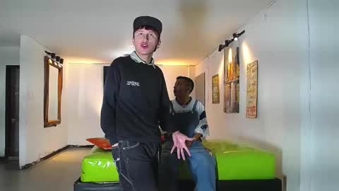 THOMAS AND DAMIAND online show from 12.14.25