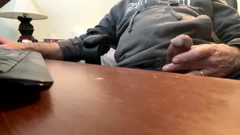 Snapshot of gngnxxx chatting on 11.17.25 gngnxxx online show from 11.17.25