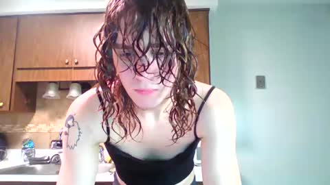 Snapshot of gockinmyrari chatting on 06.24.26 gockinmyrari online show from 06.24.26
