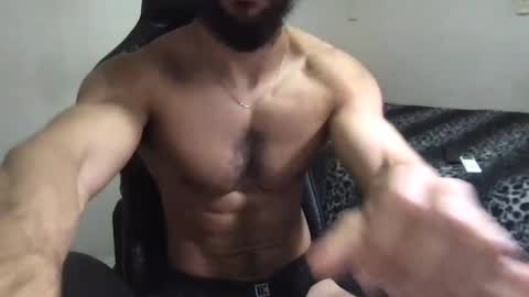 Snapshot of god_hunkules chatting on 02.13.25 god hunkules online show from 02.13.25