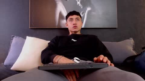 steven online show from 12.25.24