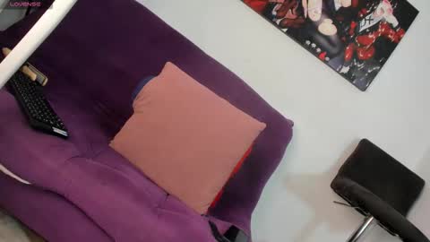 Valery  online show from 10.31.25