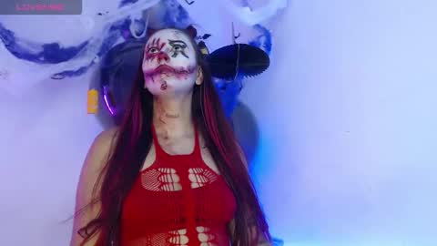 Snapshot of goddess_allison chatting on 10.20.25 goddess_allison online show from 10.20.25