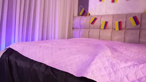 goddess_eli77 online show from 06.25.26