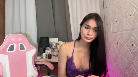 Snapshot of goddess_jennyxx chatting on 10.10.25 goddess_jennyxx online show from 10.10.25