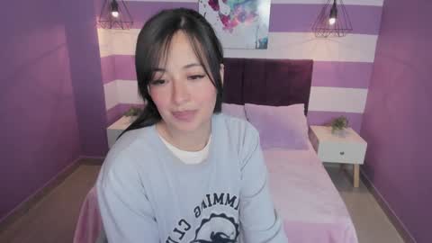 M A R T I N A  online show from 12.13.24