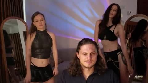   330 UTC2 girls   online show from 03.14.26