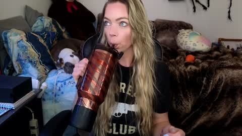 Snapshot of goddess_of_mars chatting on 01.23.25 Patricia Mars Goddess of Mars twitter thegoddessmindy online show from 01.23.25