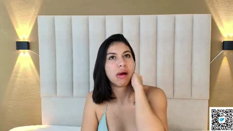 Snapshot of goddess_saori chatting on 11.15.25 Saori online show from 11.15.25