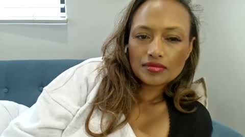 goddessalayna2424 online show from 06.14.26