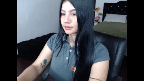 Angelina  online show from 01.29.25