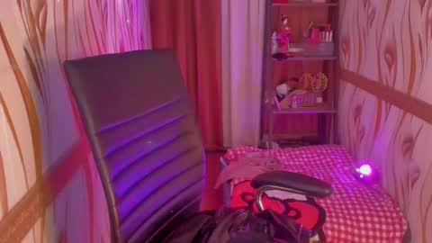 Barbie Brown online show from 01.21.25