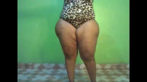 Snapshot of goddessebon chatting on 09.11.25 shasha big online show from 09.11.25