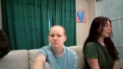 feyaa22 online show from 02.11.26