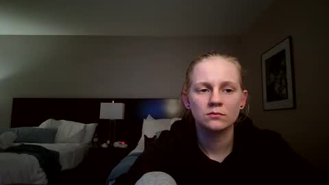 feyaa22 online show from 02.12.26