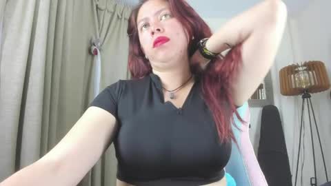 Goddess Jessica and slave Roger online show from 04.14.26