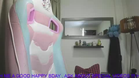 Goddess Jessica and slave Roger online show from 06.19.26