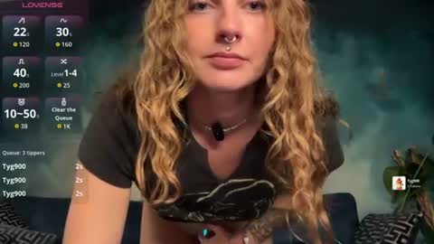 Snapshot of goddessmiamuse chatting on 07.30.26 goddessmiamuse online show from 07.30.26