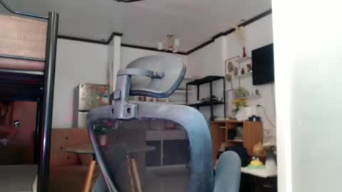 Snapshot of goddessofbigcock chatting on 02.07.25 Eva online show from 02.07.25