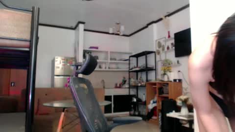 Snapshot of goddessofbigcock chatting on 02.21.25 Eva online show from 02.21.25