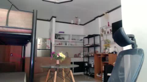 Snapshot of goddessofbigcock chatting on 02.24.25 Eva online show from 02.24.25