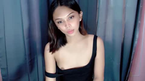 MISS LOVELY online show from 04.11.26
