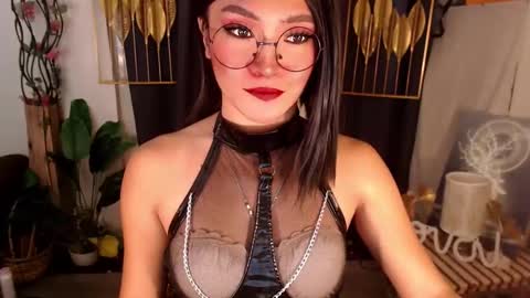 Snapshot of goddessquinnie chatting on 01.30.25 quinnie online show from 01.30.25