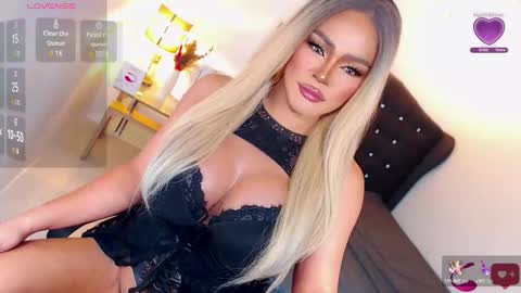 Miss Anna online show from 10.06.25