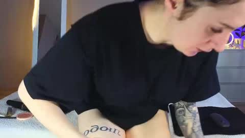 Tatiana  read my bio please i have new hot photo and video online show from 02.14.25