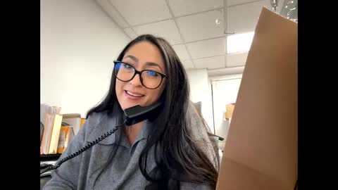 Snapshot of goddessxxrosexx chatting on 02.06.25 GoddessxxRosexx online show from 02.06.25