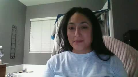 Snapshot of goddessxxrosexx chatting on 12.16.25 GoddessxxRosexx online show from 12.16.25