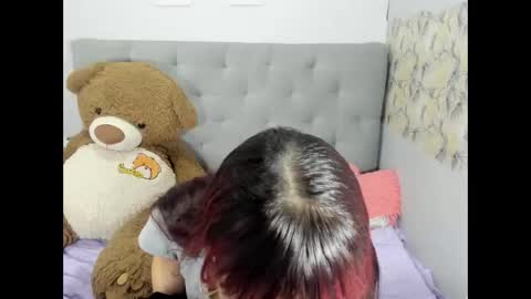 Snapshot of goddessydoluna chatting on 02.27.25 Luna online show from 02.27.25
