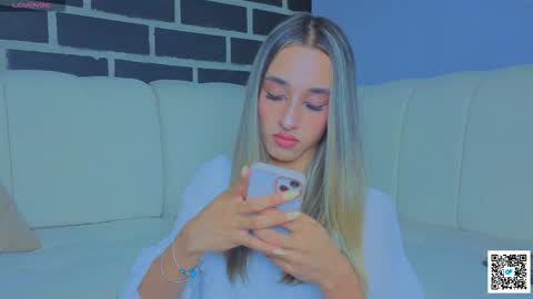 goddivaa online show from 03.04.26