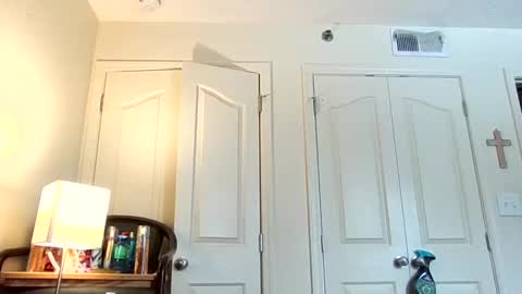 Snapshot of godessisabella chatting on 01.21.25 godessisabella online show from 01.21.25