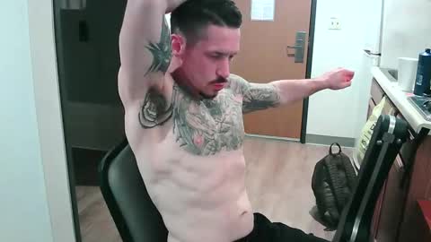 goinwild8900 online show from 12.23.24