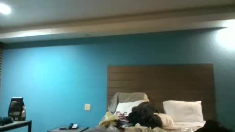 Snapshot of goinwild8900 chatting on 12.04.25 goinwild8900 online show from 12.04.25