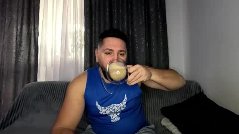 gold_alpha_boy online show from 11.05.25