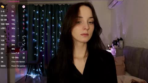 Jess  online show from 03.11.25