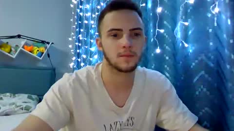 Golden boyyy21 online show from 01.11.25