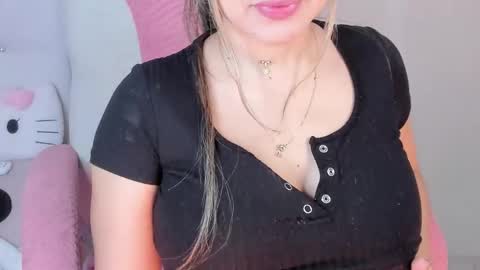 golden_issy online show from 04.25.26
